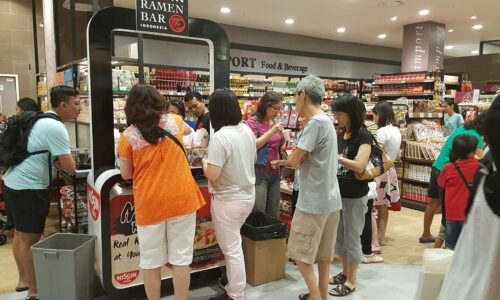 nissin fair di aeon mall