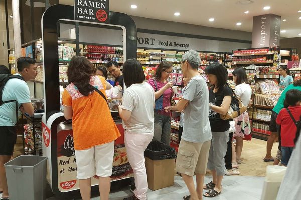 nissin fair di aeon mall